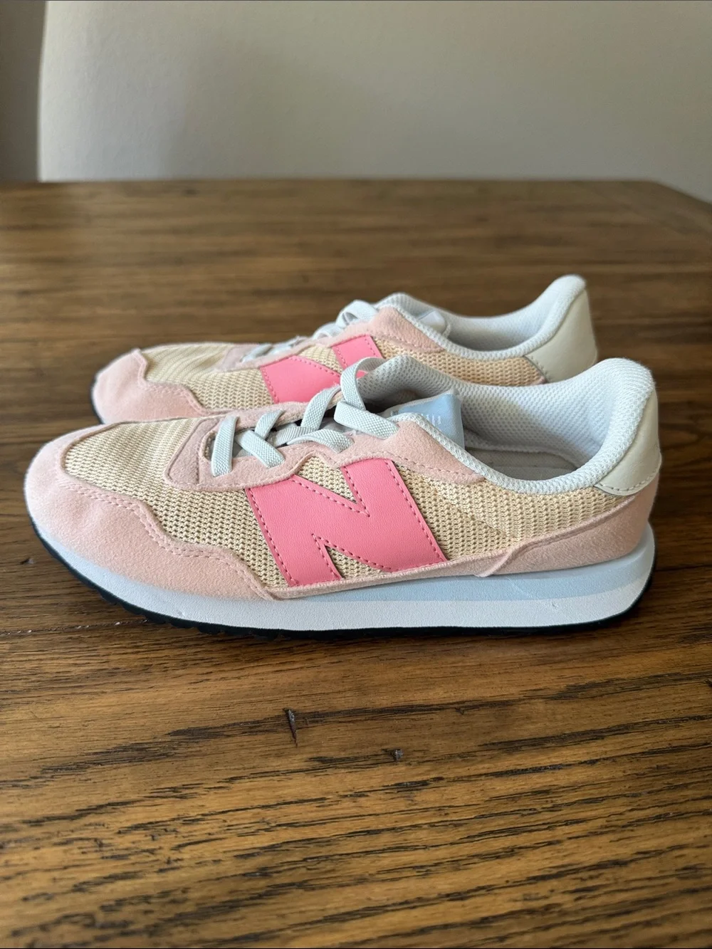 Kids New Balance 237 Pink Sneakers
